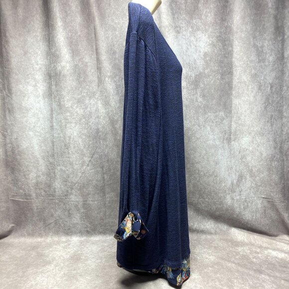 Catherines 2X Plus Size Blue Tunic Long Sleeve Top With Floral Accents - Picture 5 of 9